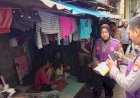 Tim-Trauma-Healing-Polri-Bersama-Relawan-UI-Hadir-Bersama-Warga-Pascabanjir-di-Cilincing