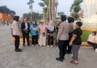 Polwan-Polresta-Sidoarjo-Humanis-Amankan-Car-Free-Day-Alun-alun-Sidoarjo