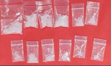 Polres-Pelabuhan-Tanjungperak-Amankan-Tersangka-Kurir-Sabu-di-Surabaya