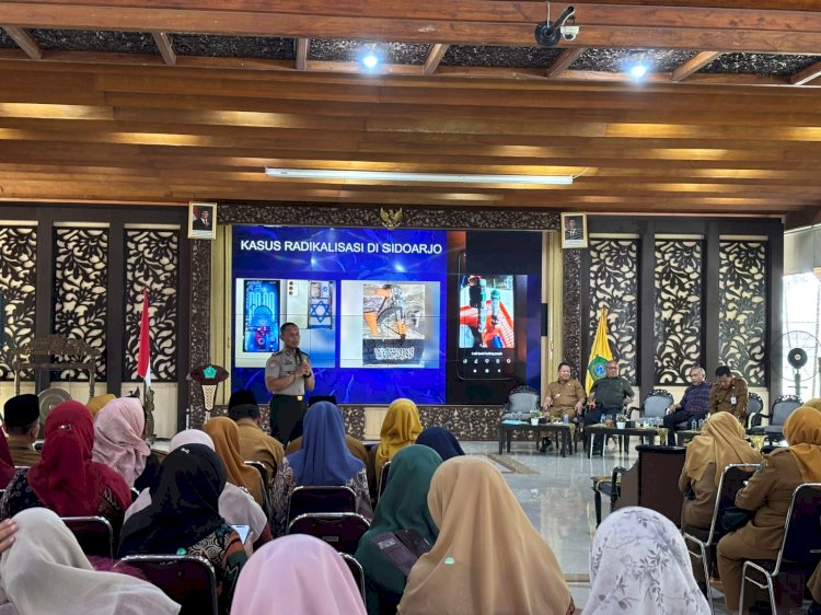 Polresta Sidoarjo Sosialisasikan Pencegahan Radikalisme dalam Sarasehan di Pendopo Delta Wibawa